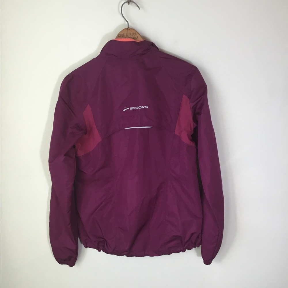 Brooks Running Jacket - Picture 3 of 5
